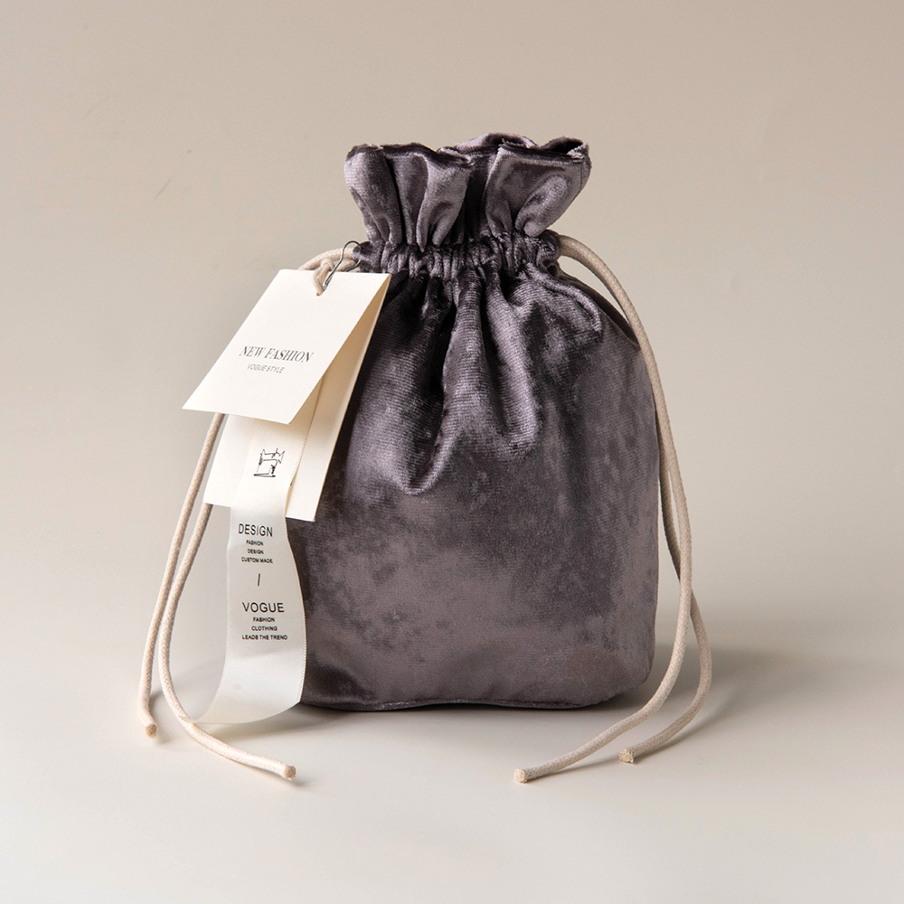 Hotel-DDR09-Gift Pouch with Paper Hang Tag